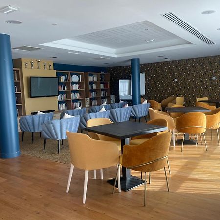 Aparthotel Domitys Le Galion d'Or à Royan Extérieur photo